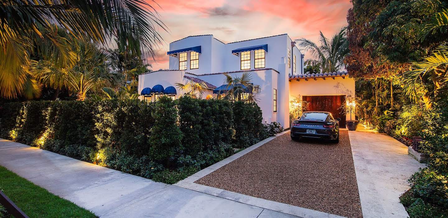 House with pool